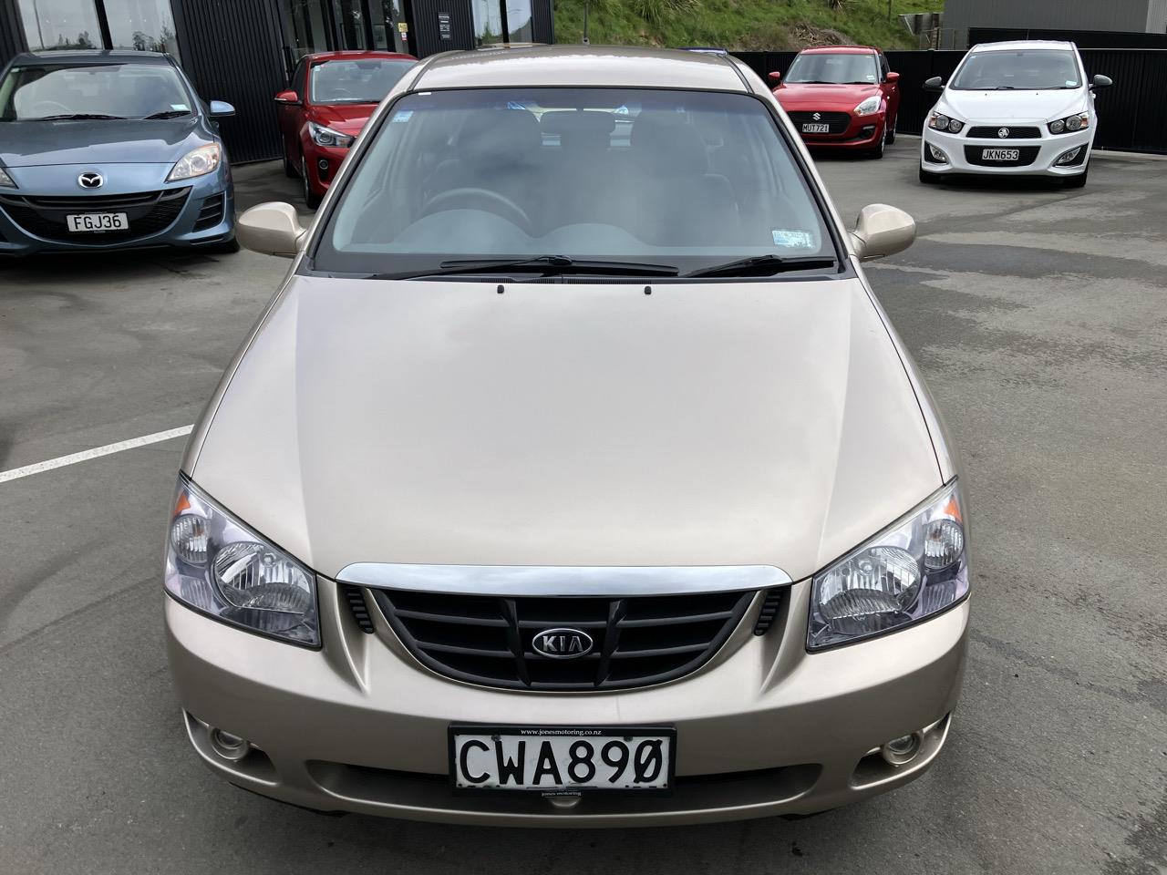 2005 Kia Cerato