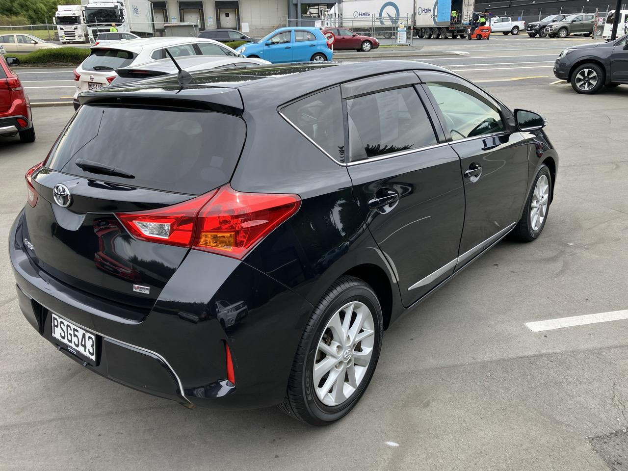 2013 Toyota Auris