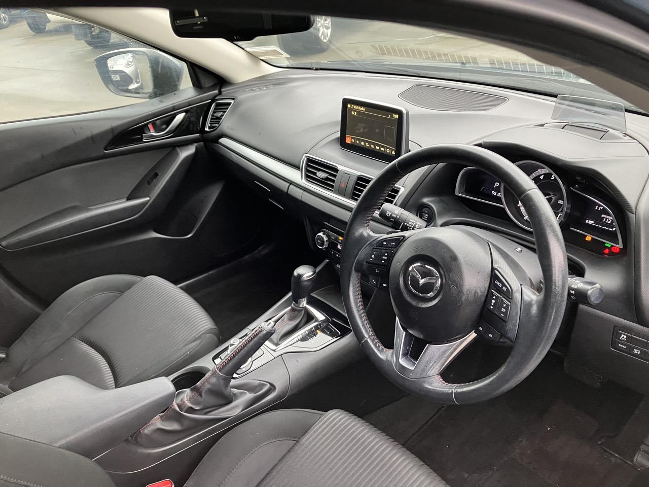 2014 Mazda Axela