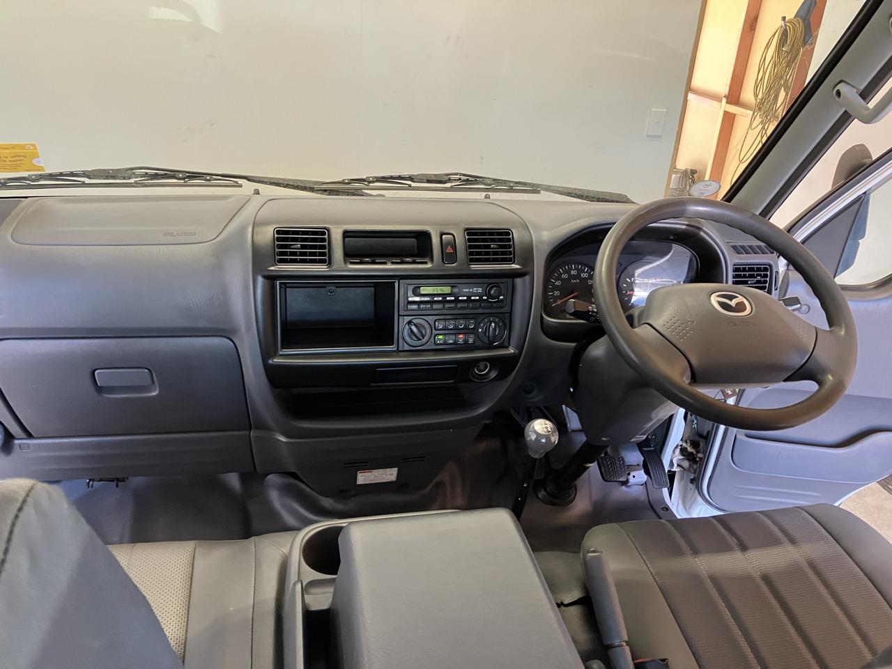 2013 Mazda Bongo