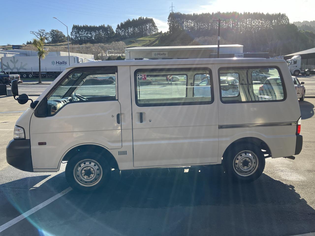 2013 Mazda Bongo