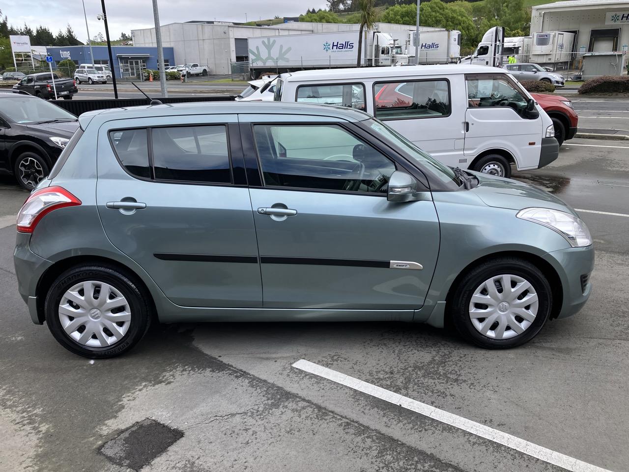 2013 Suzuki Swift