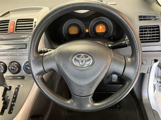 2009 Toyota Corolla - Thumbnail